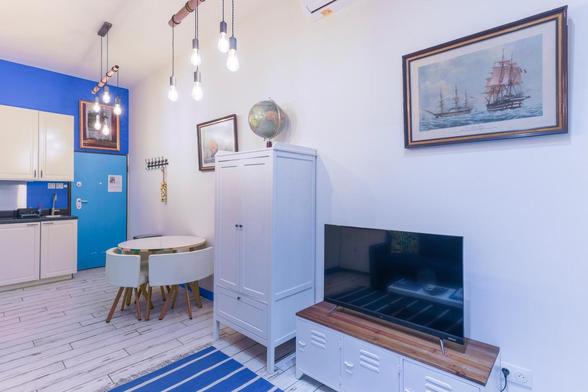 Studio Travel 24M2, 120M Vieux-Port ,Clim , Wifi ,Acces Autonome Avec Code マルセイユ エクステリア 写真